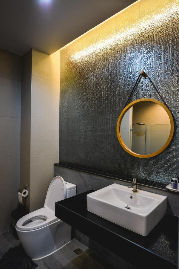 אודון תאני 9D Sport Hotel מראה חיצוני תמונה