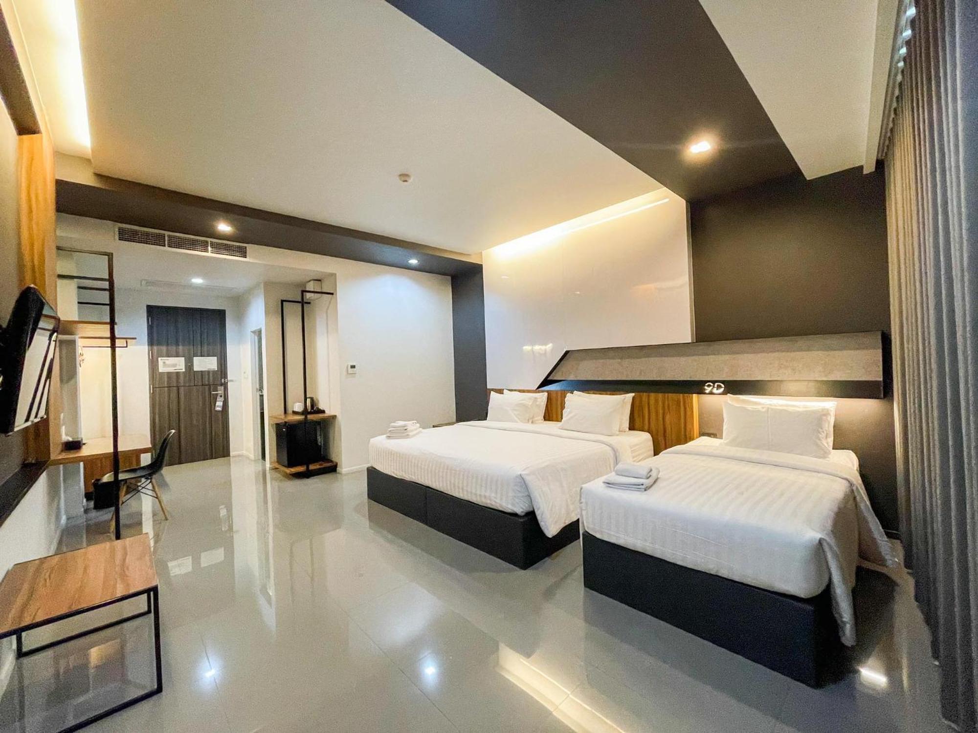אודון תאני 9D Sport Hotel מראה חיצוני תמונה