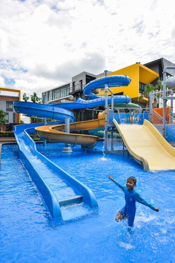אודון תאני 9D Sport Hotel מראה חיצוני תמונה