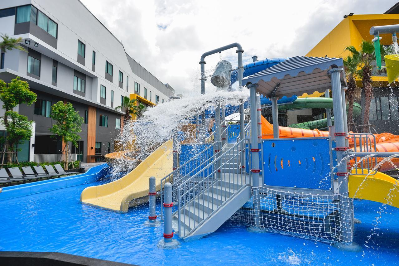 אודון תאני 9D Sport Hotel מראה חיצוני תמונה