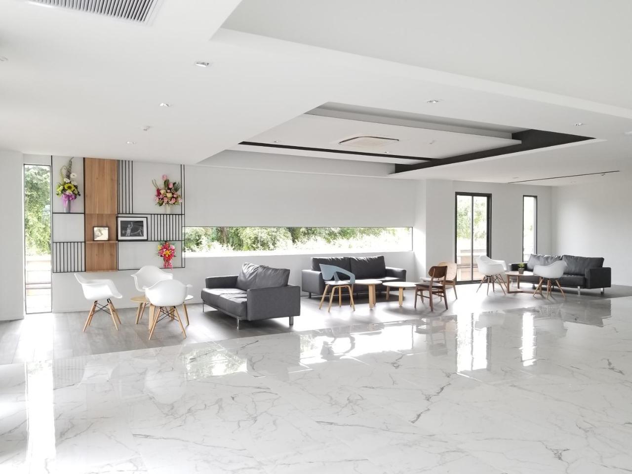 אודון תאני 9D Sport Hotel מראה חיצוני תמונה